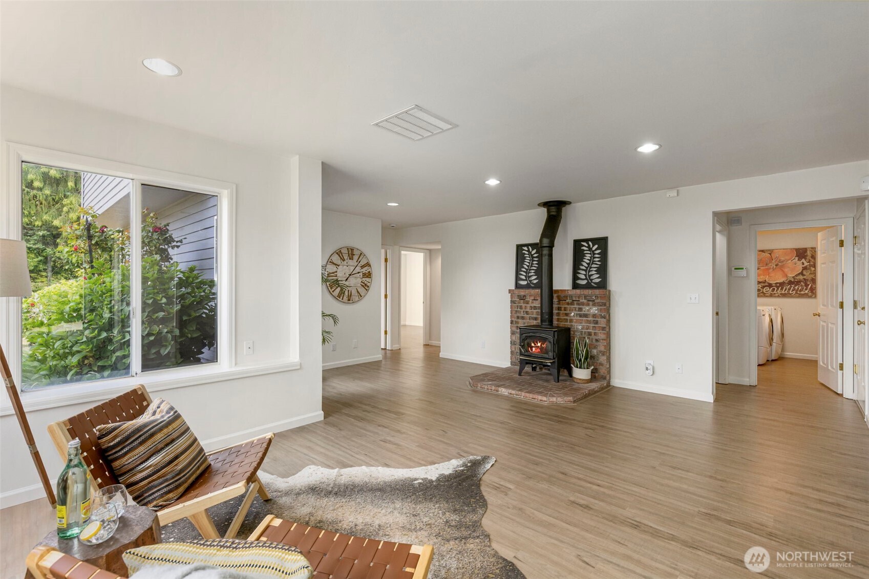 4717 NW Black Hawk Court