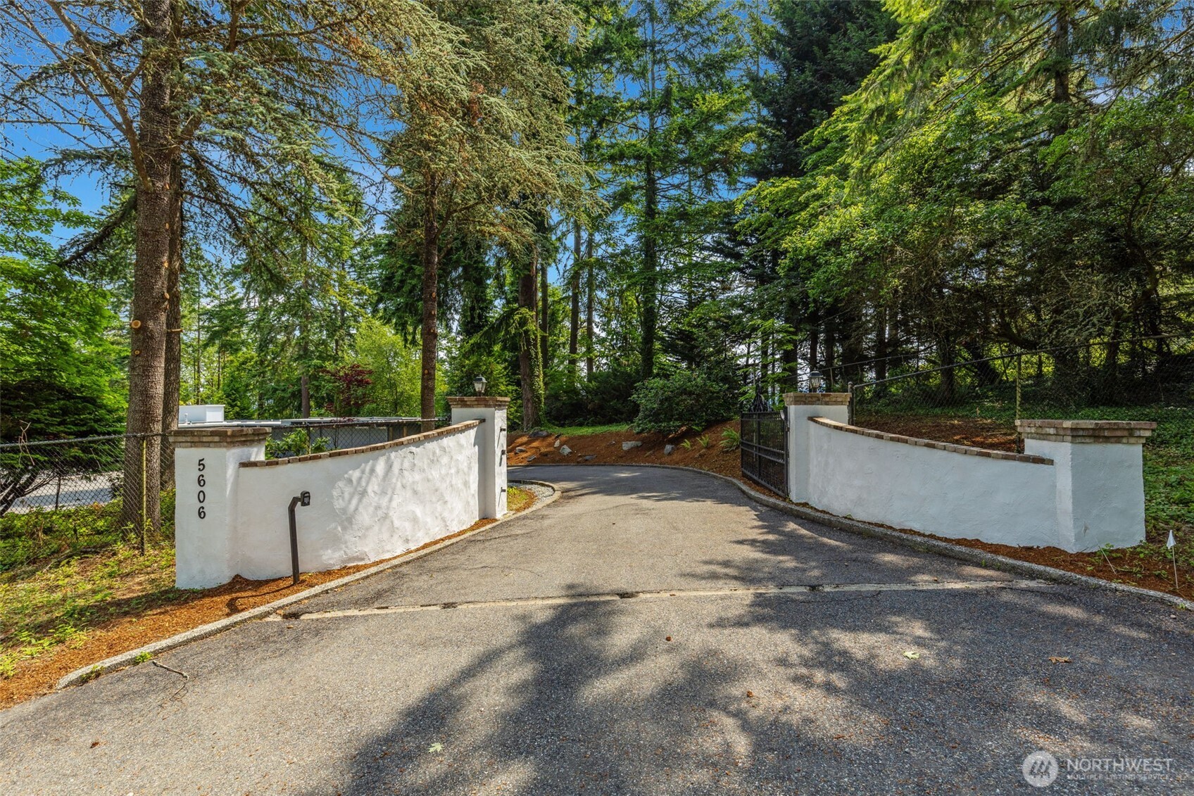 5606 189th Avenue SE