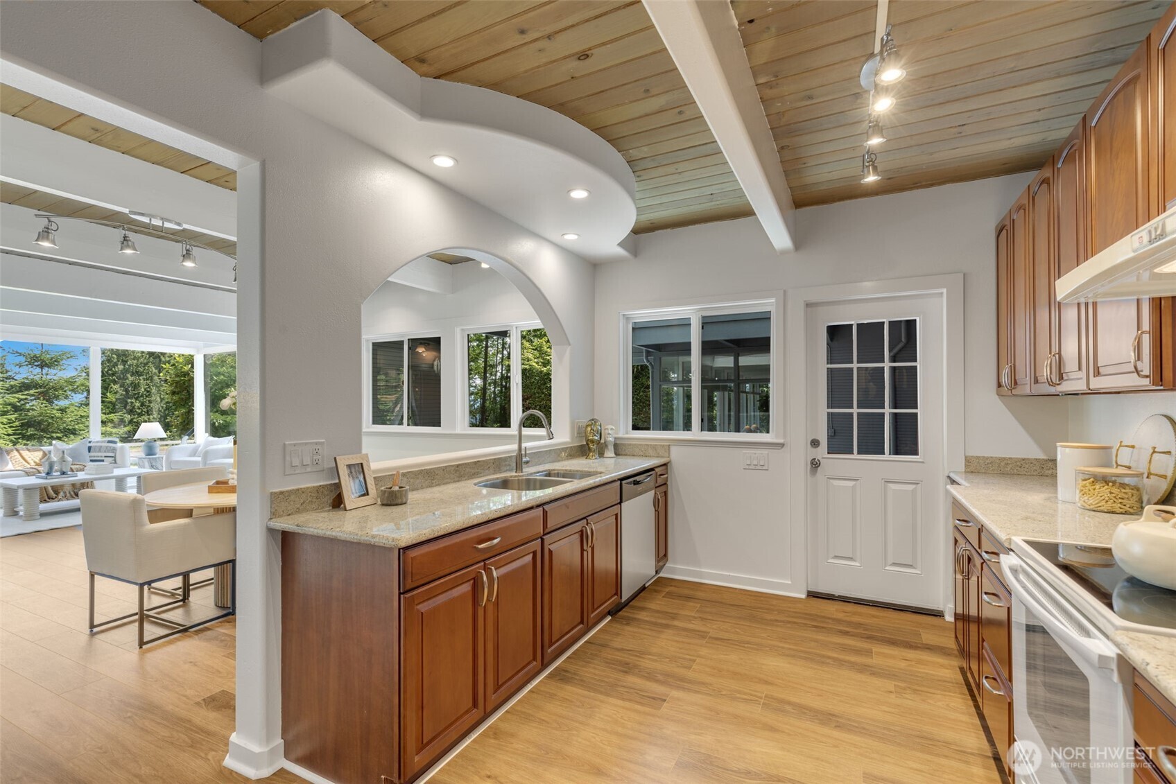 5606 189th Avenue SE