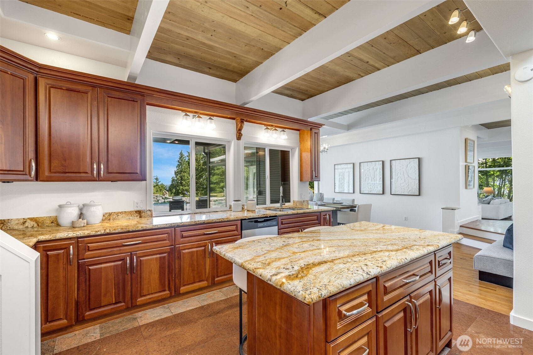 5606 189th Avenue SE