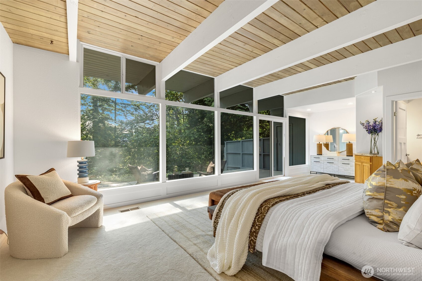 5606 189th Avenue SE