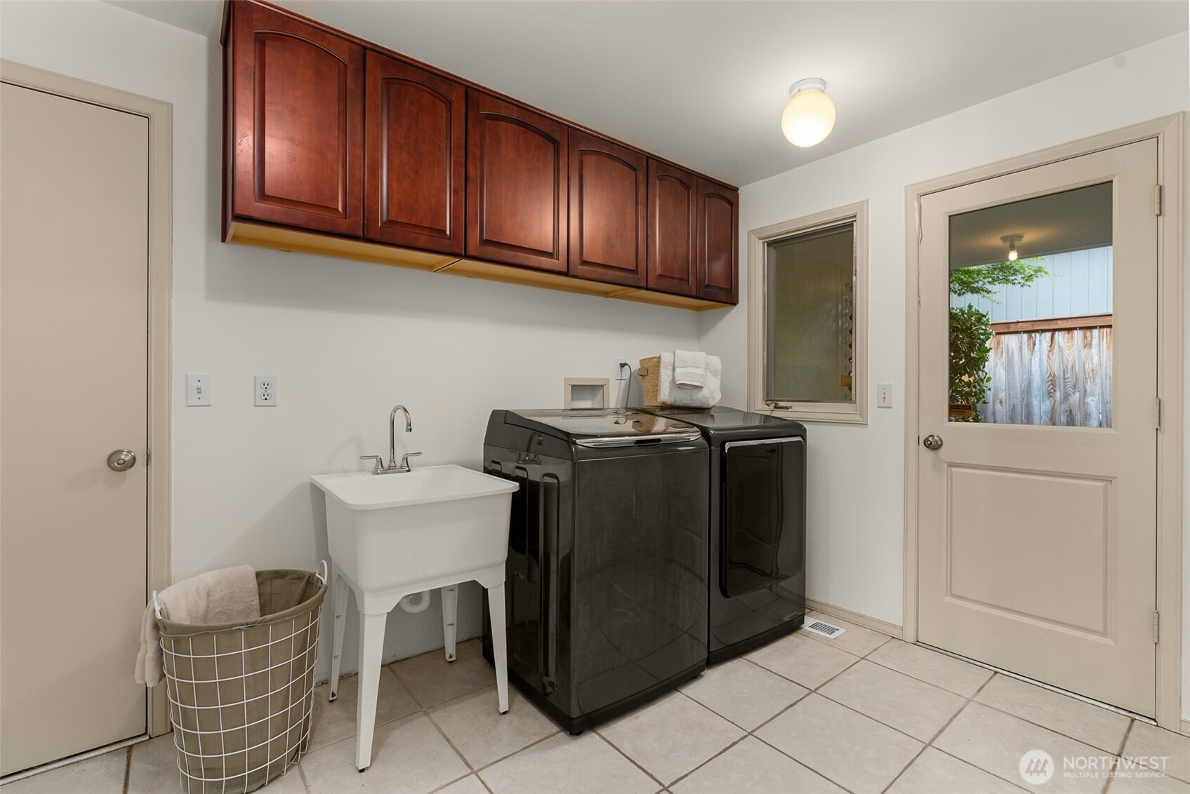 3734 113th Avenue NE