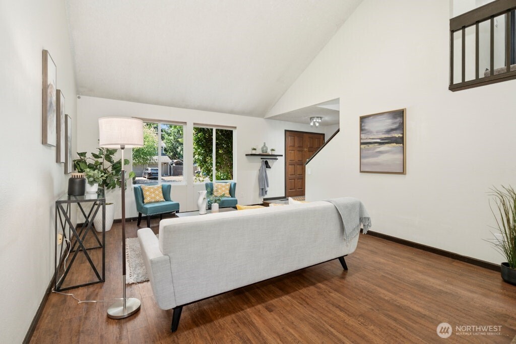 4524 Carnaby Street