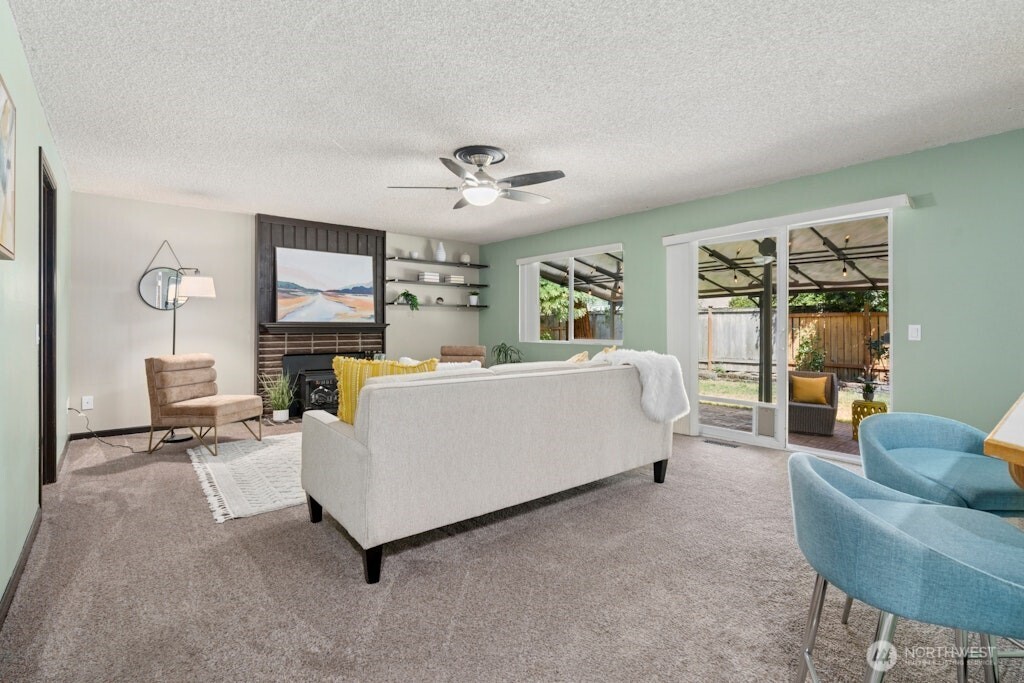 4524 Carnaby Street