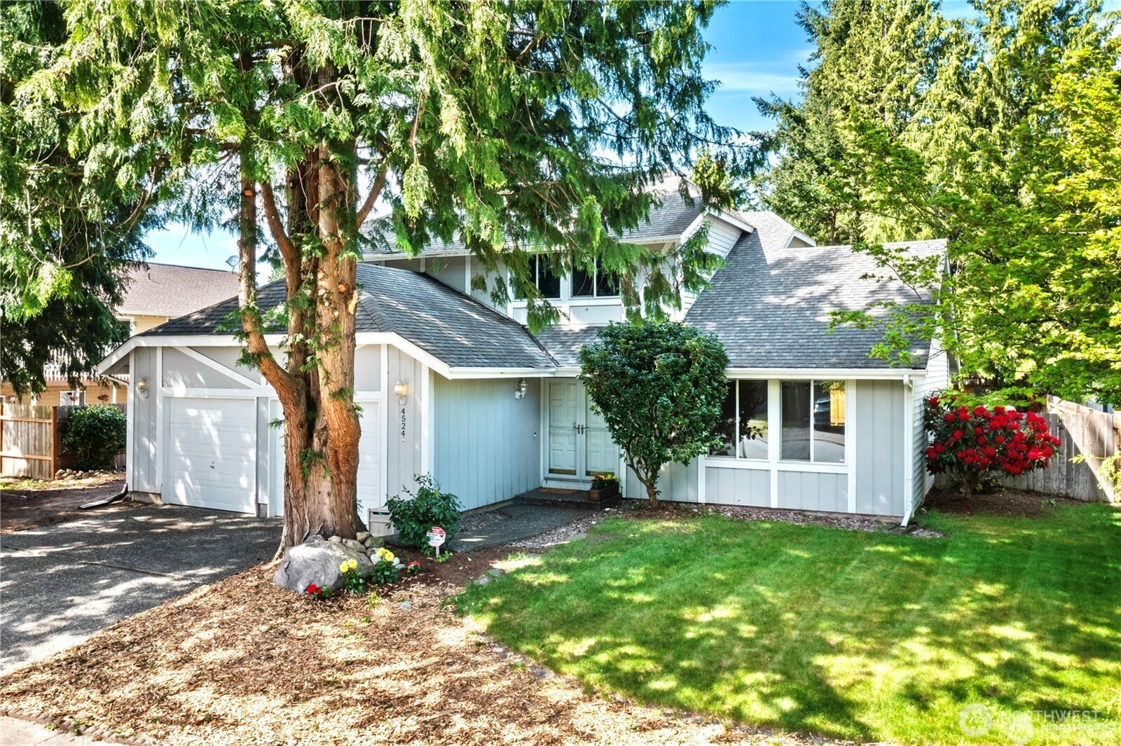 4524 Carnaby Street