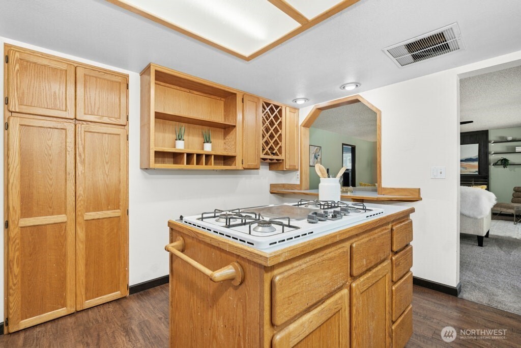 4524 Carnaby Street