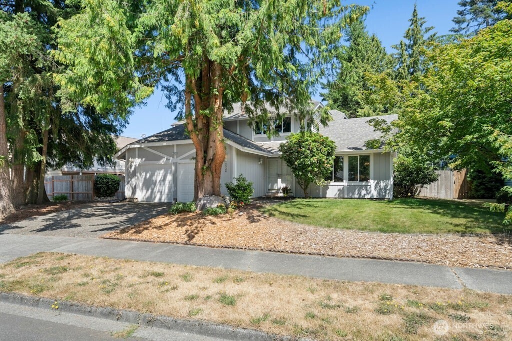 4524 Carnaby Street