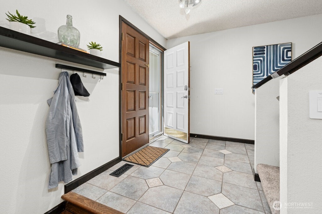 4524 Carnaby Street