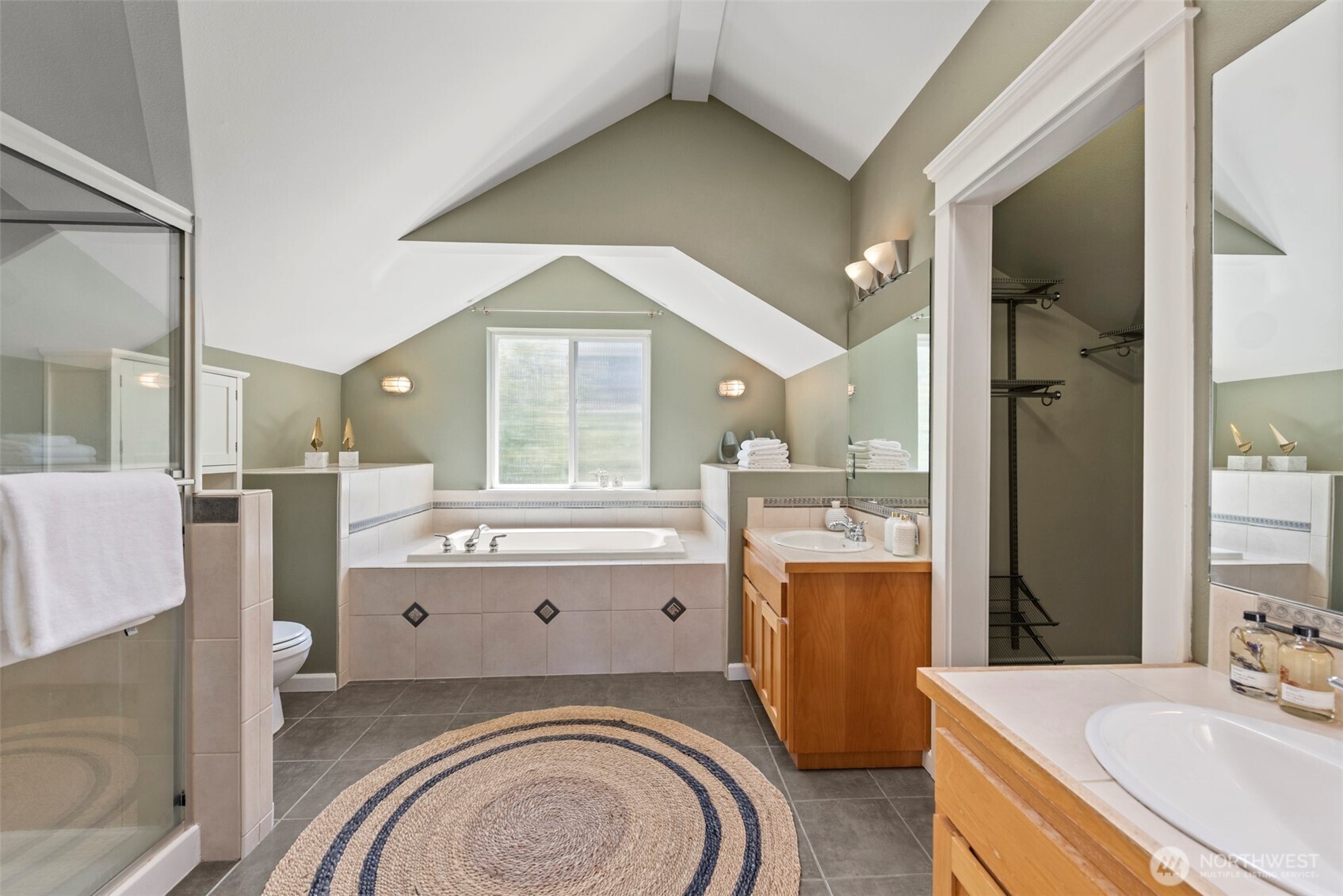 63 Etruria Street Unit: B