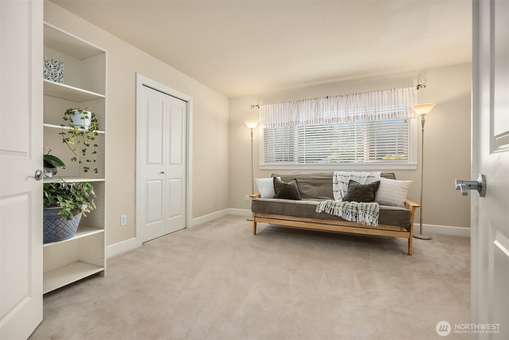 23475 Warwick Place NW