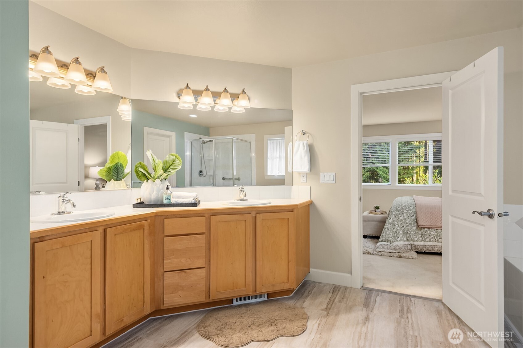 23475 Warwick Place NW