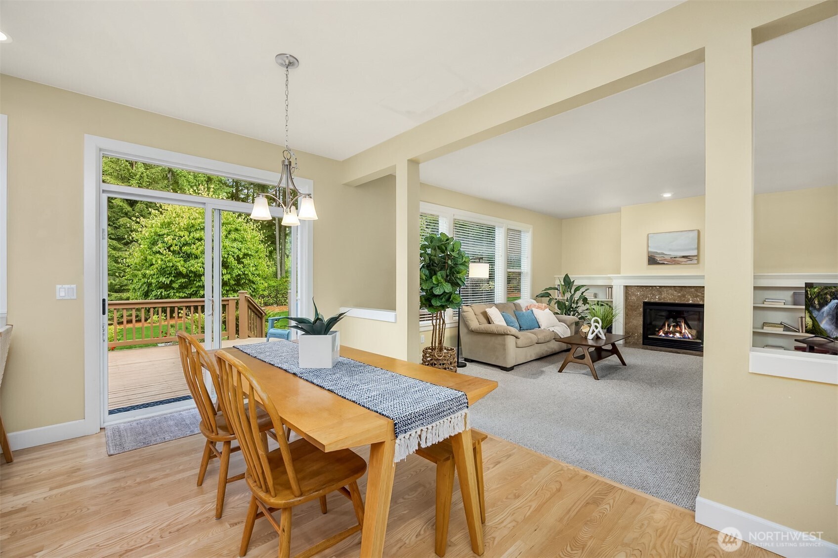 23475 Warwick Place NW