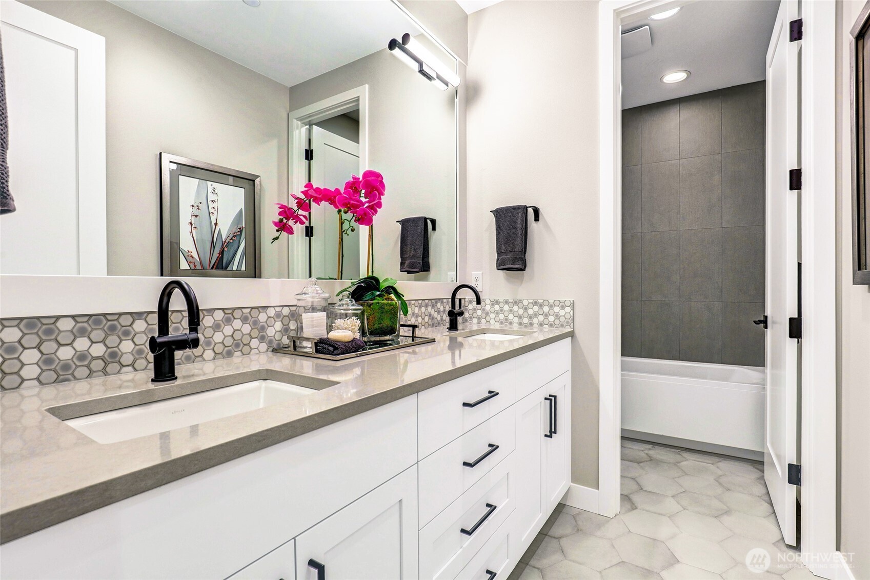 11218 NE 67th Street Unit: 3