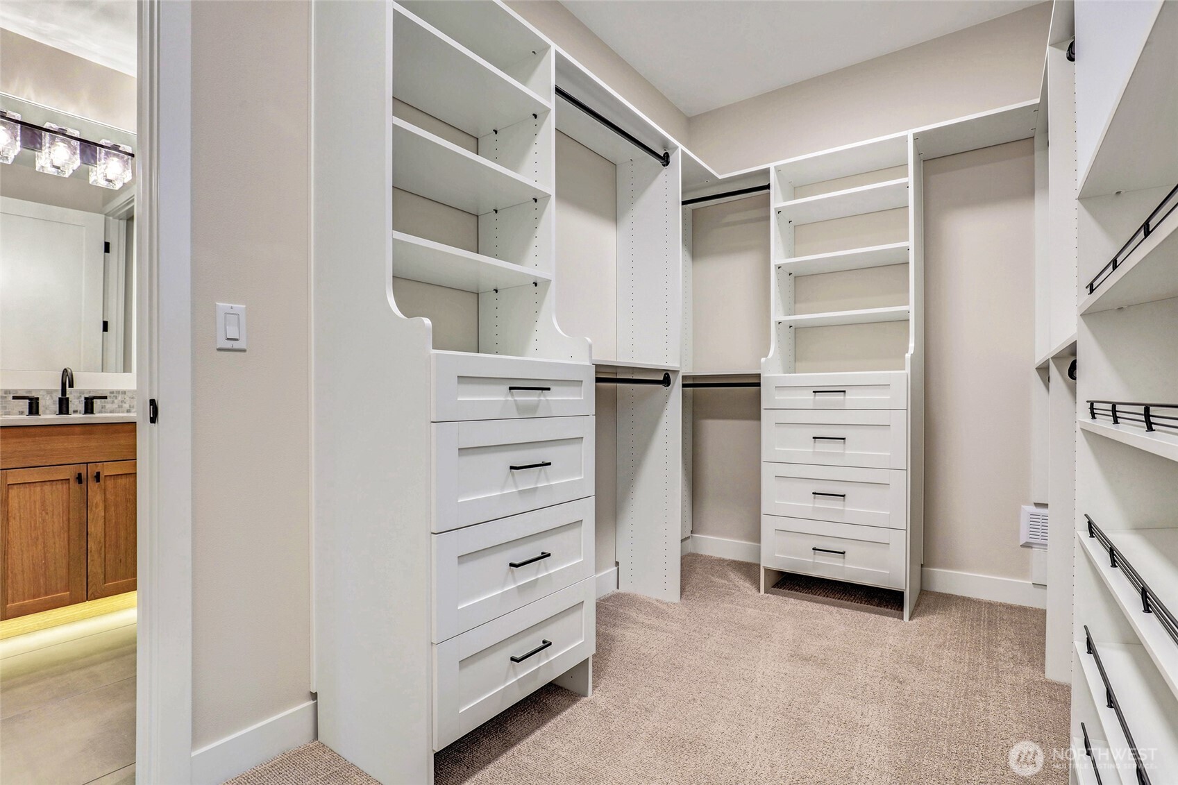 11218 NE 67th Street Unit: 3