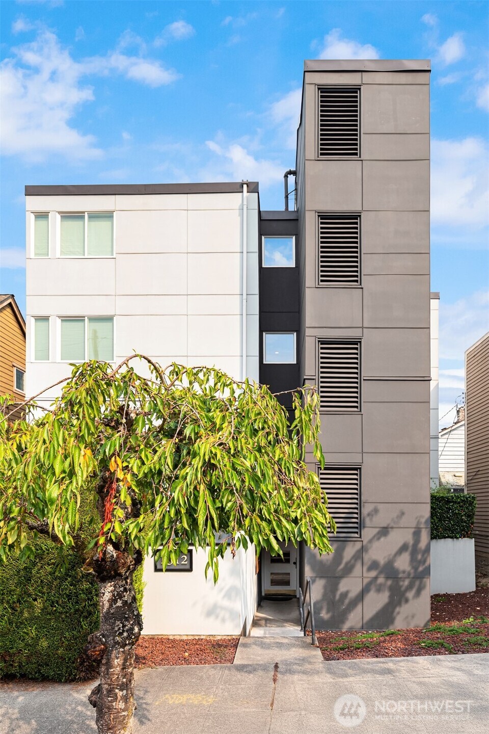 1512 California Avenue SW Unit: 202