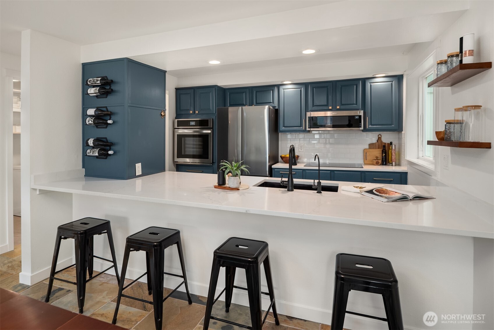 1512 California Avenue SW Unit: 202