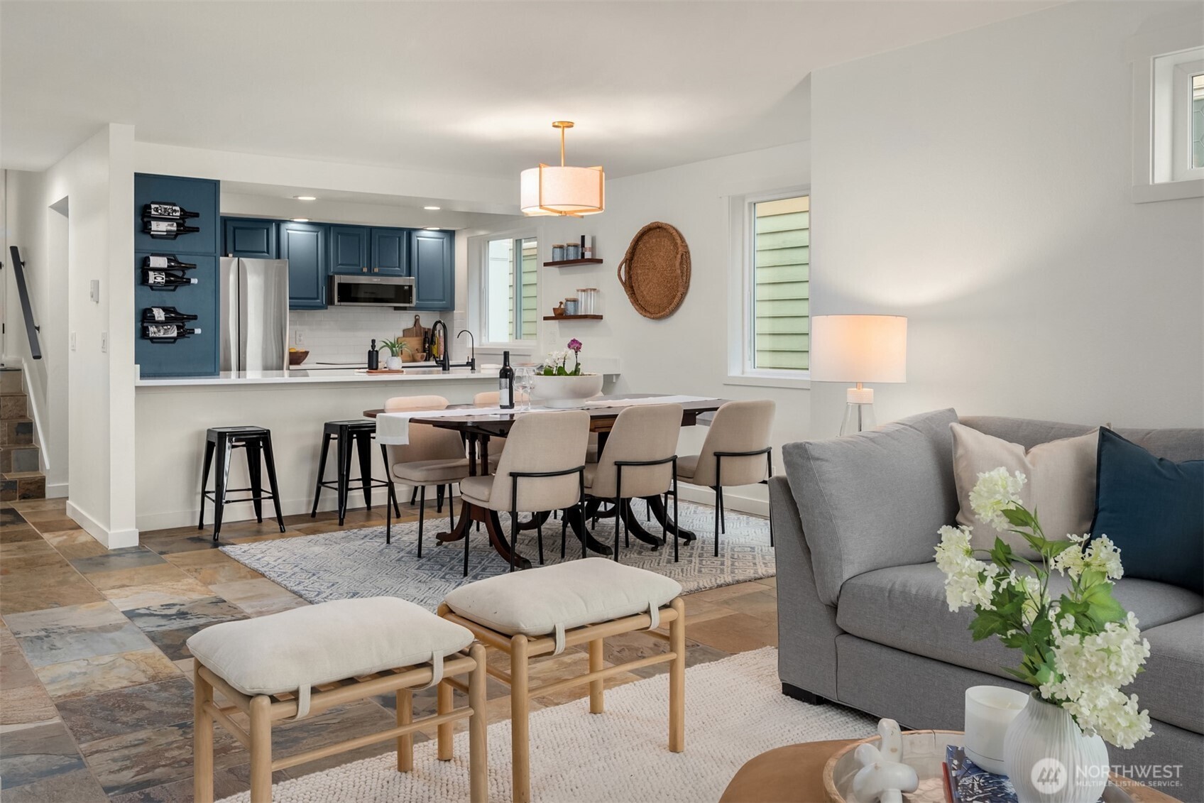 1512 California Avenue SW Unit: 202