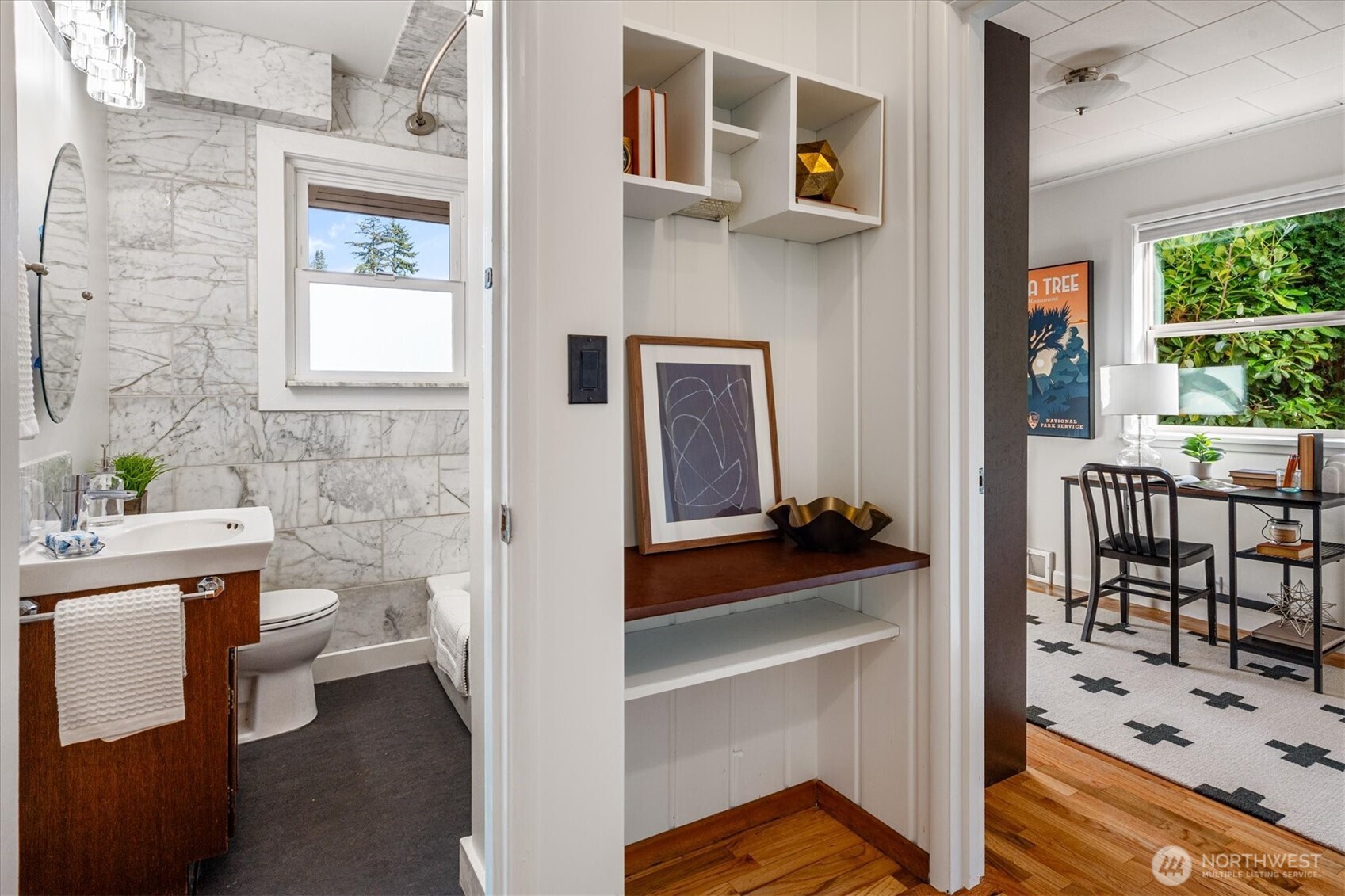 10046 Mary Avenue NW