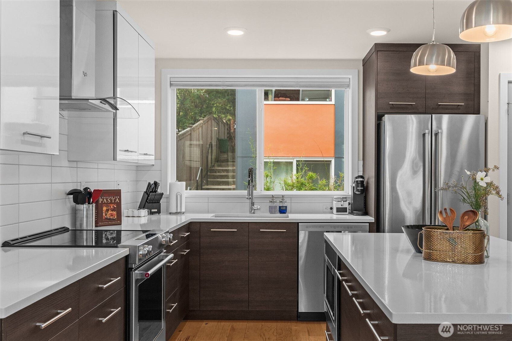 5915 Fauntleroy Way SW Unit: D