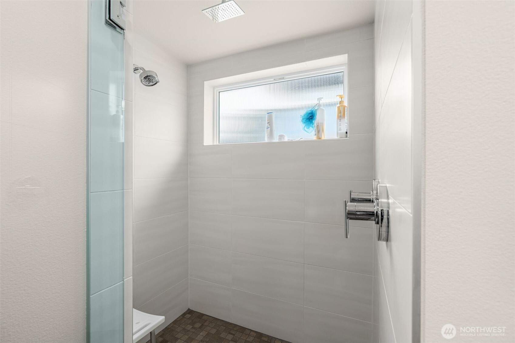 5915 Fauntleroy Way SW Unit: D