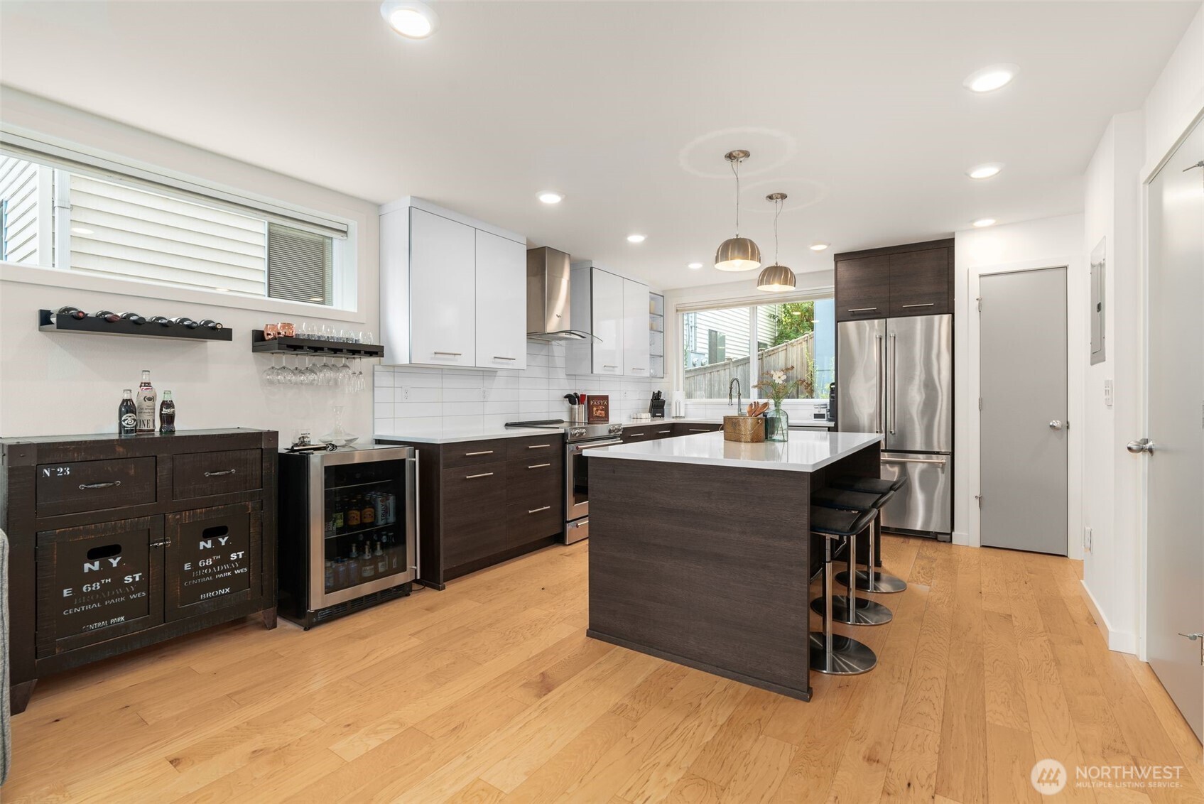 5915 Fauntleroy Way SW Unit: D