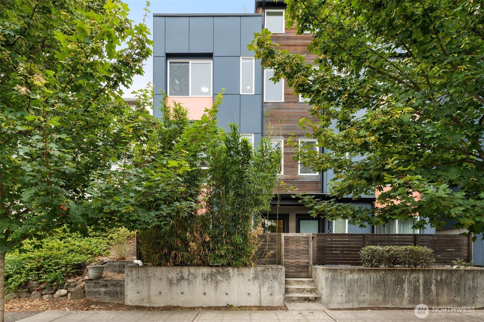 5915 Fauntleroy Way SW Unit: D