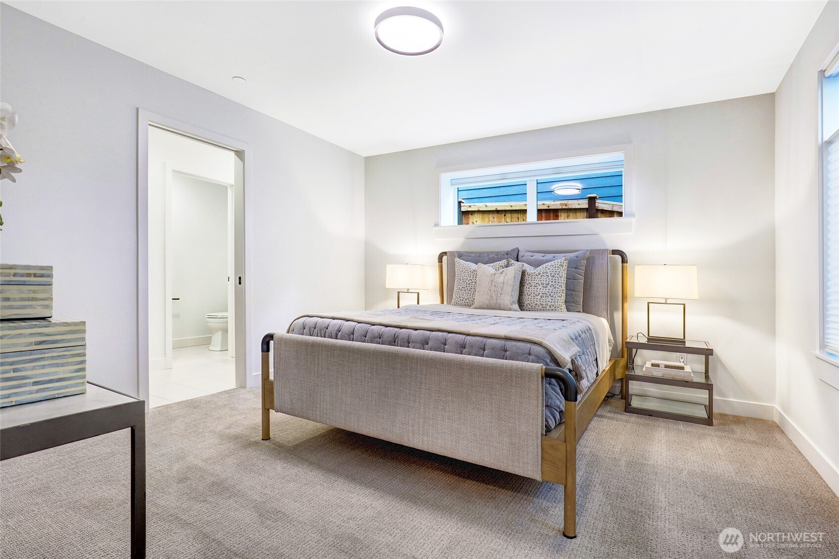 11216 NE 67th Street Unit: 4