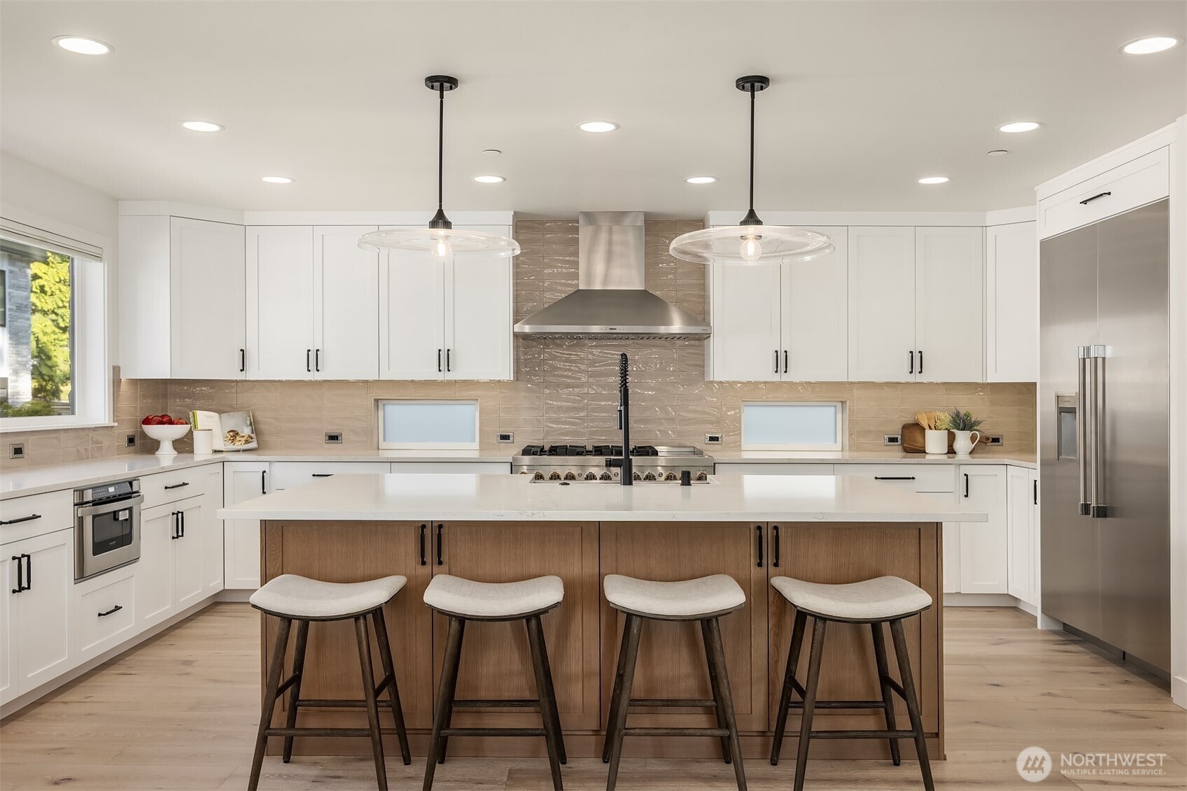 11216 NE 67th Street Unit: 4