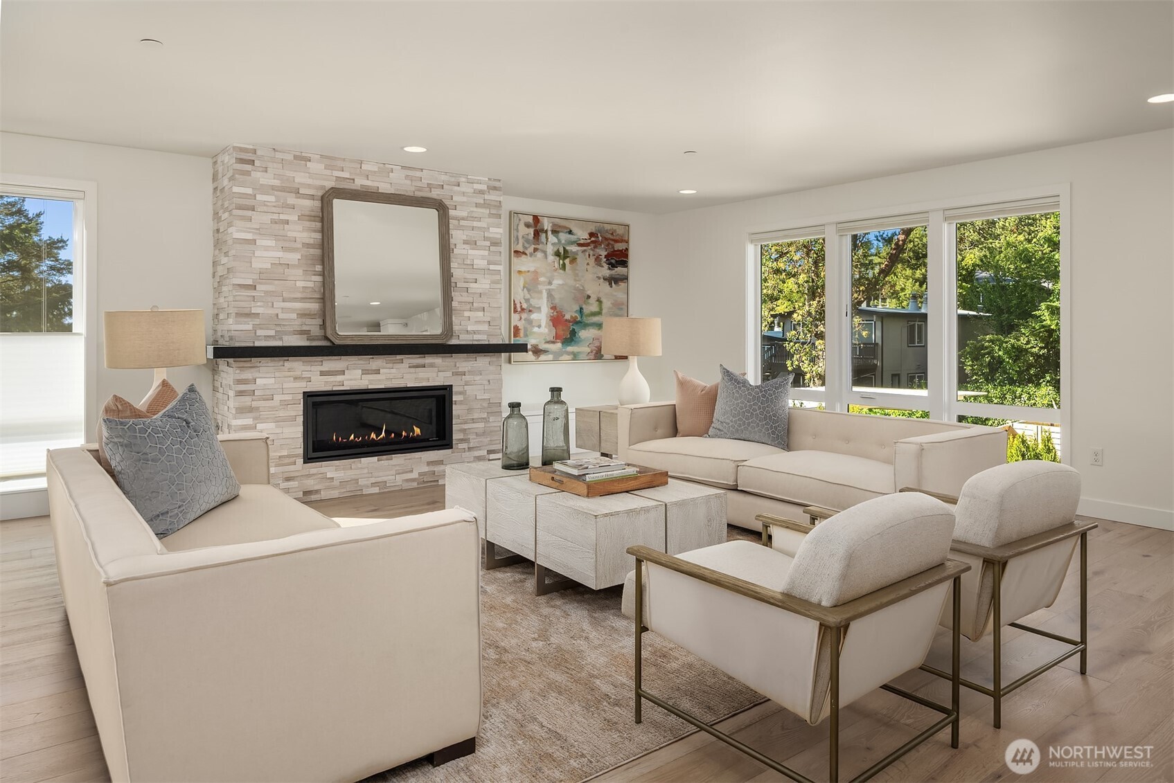 11216 NE 67th Street Unit: 4