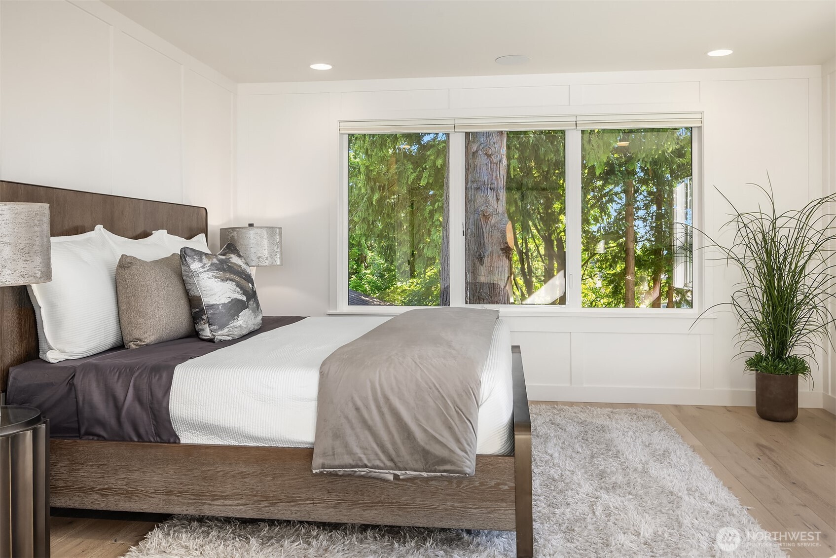 11216 NE 67th Street Unit: 4