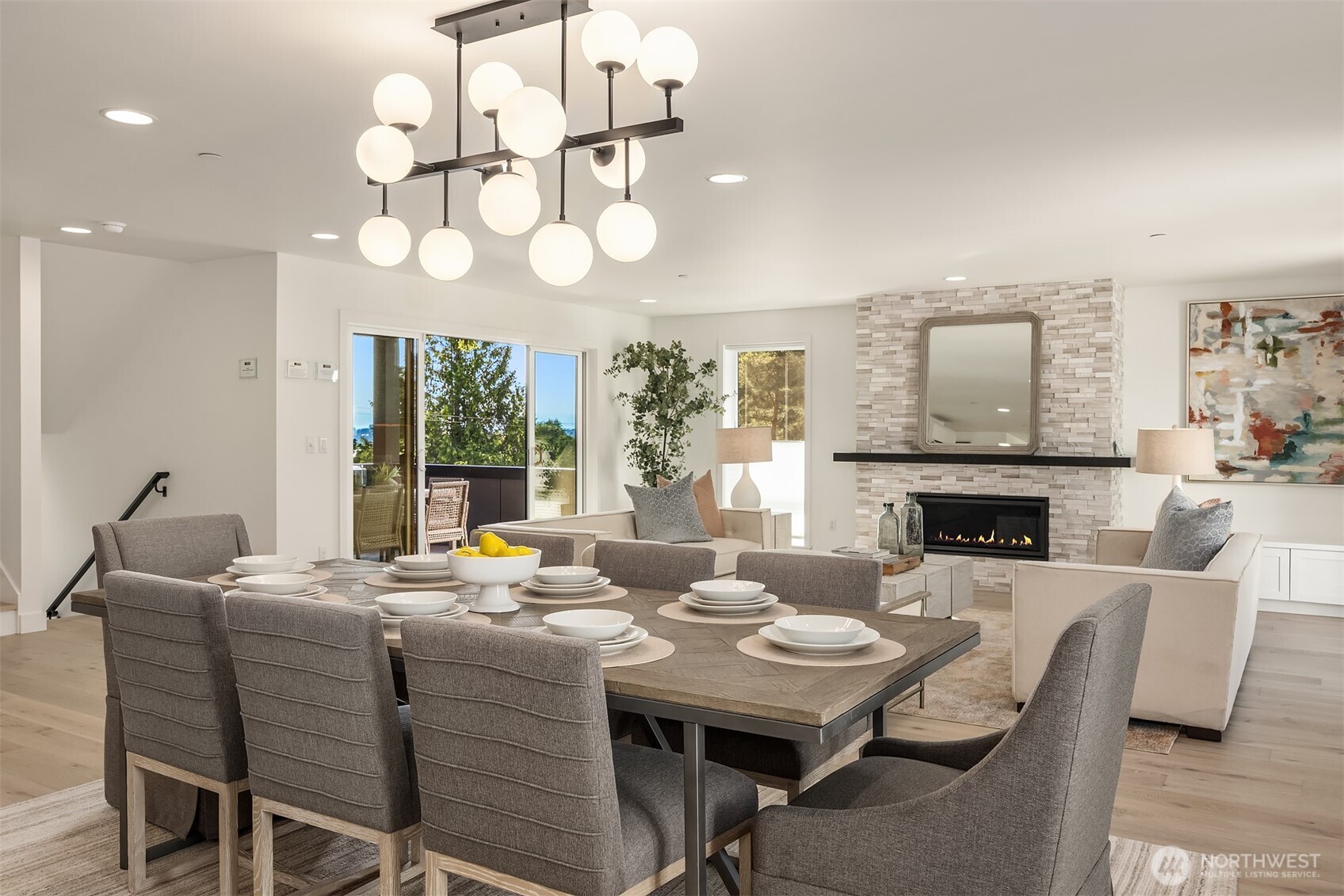 11216 NE 67th Street Unit: 4