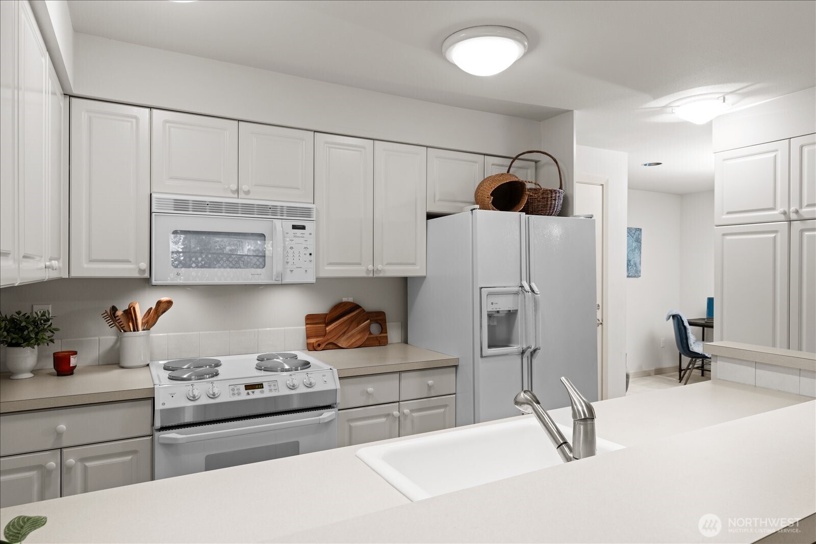 4309 34th Avenue W Unit: 102