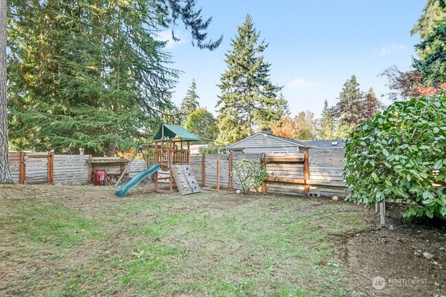 20111 80th Avenue W
