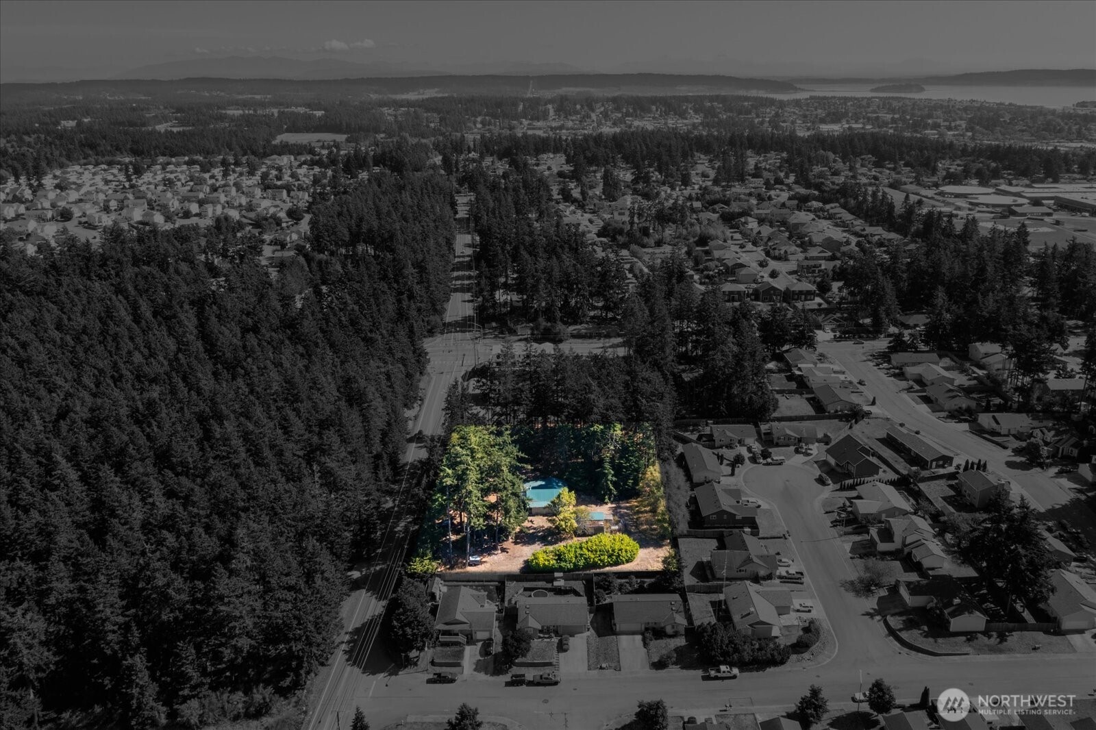 1521 NW Crosby Avenue