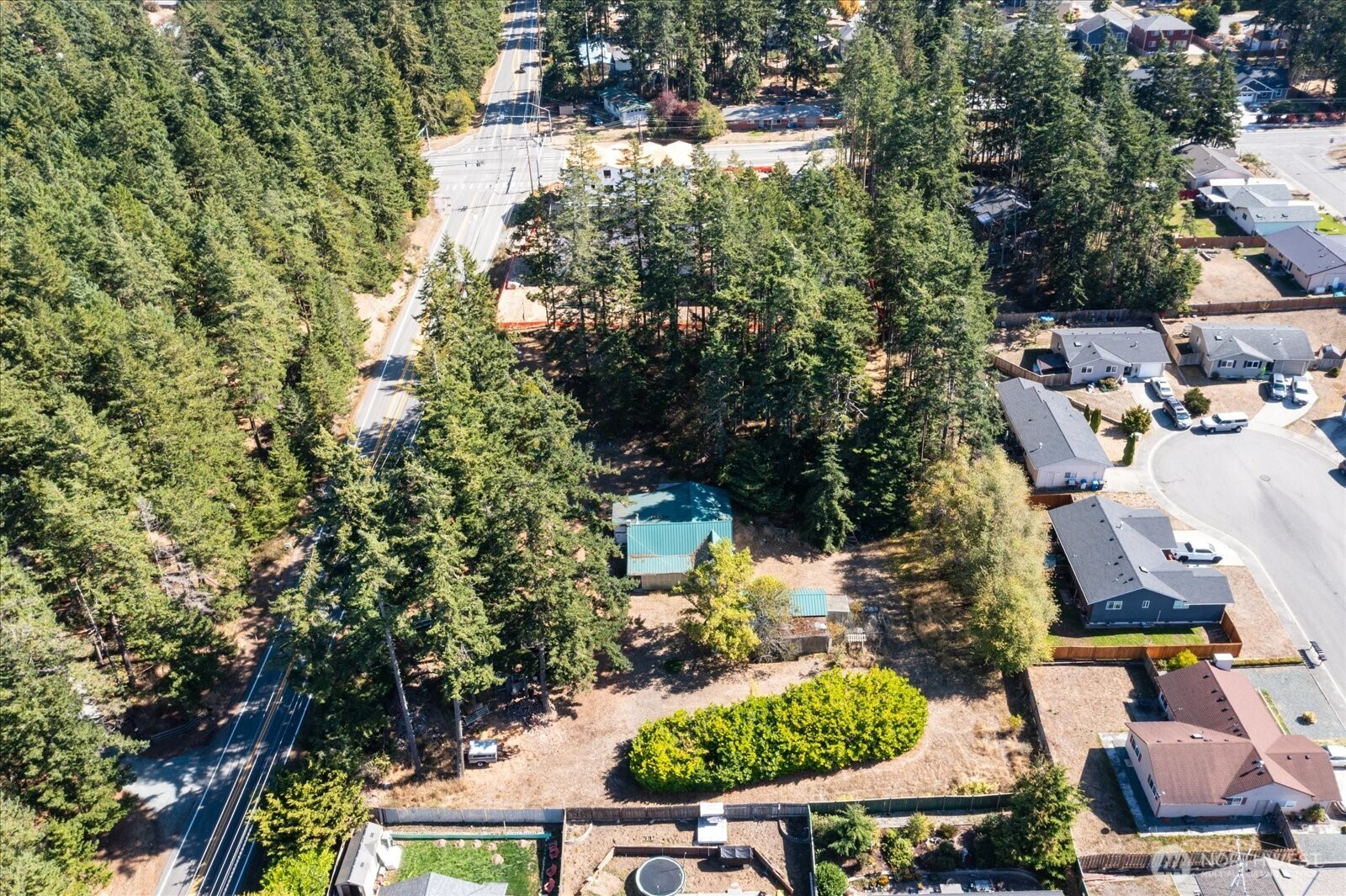 1521 NW Crosby Avenue