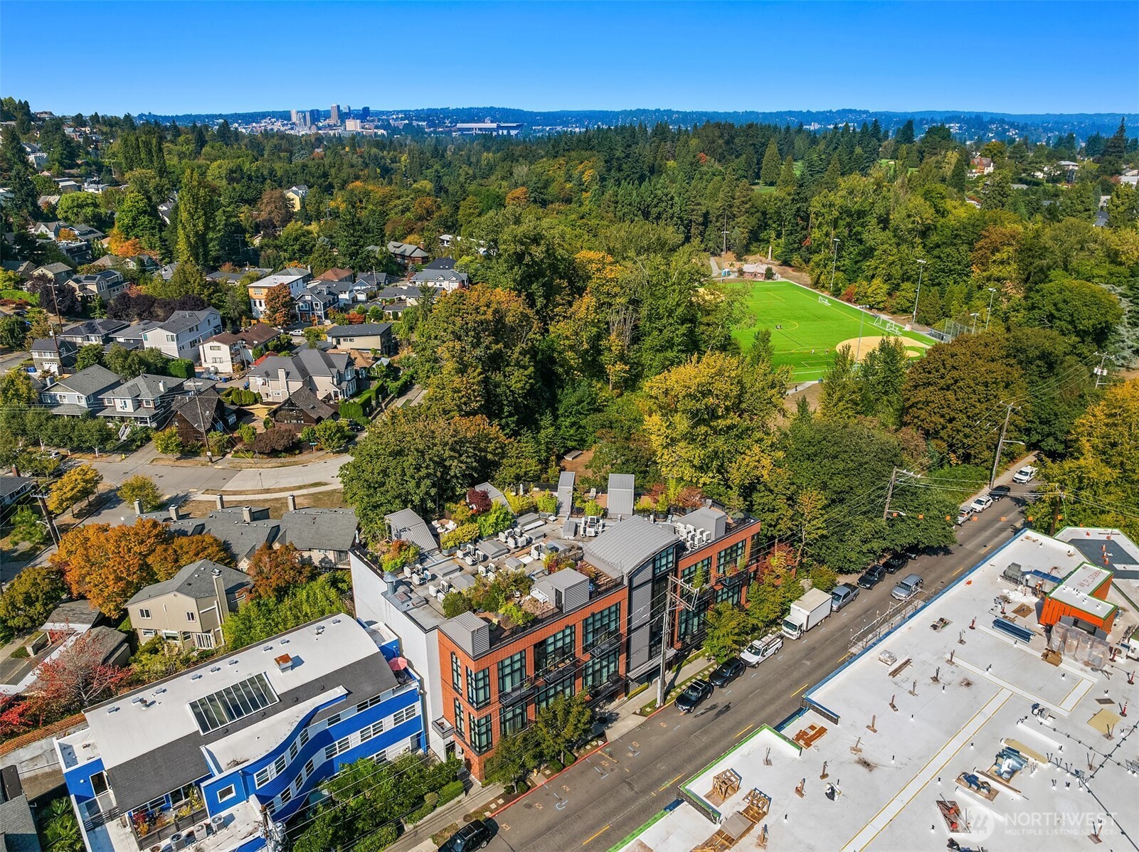 2914 E Madison Street Unit: 302
