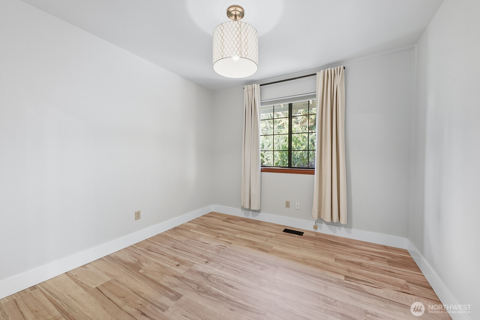 2750 214th Street SW