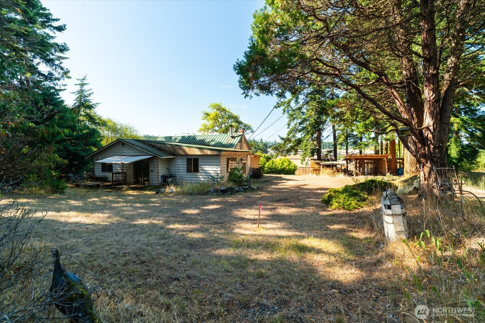 1521 NW Crosby Avenue