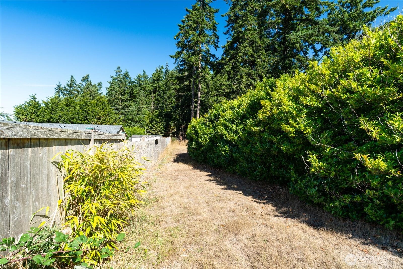 1521 NW Crosby Avenue