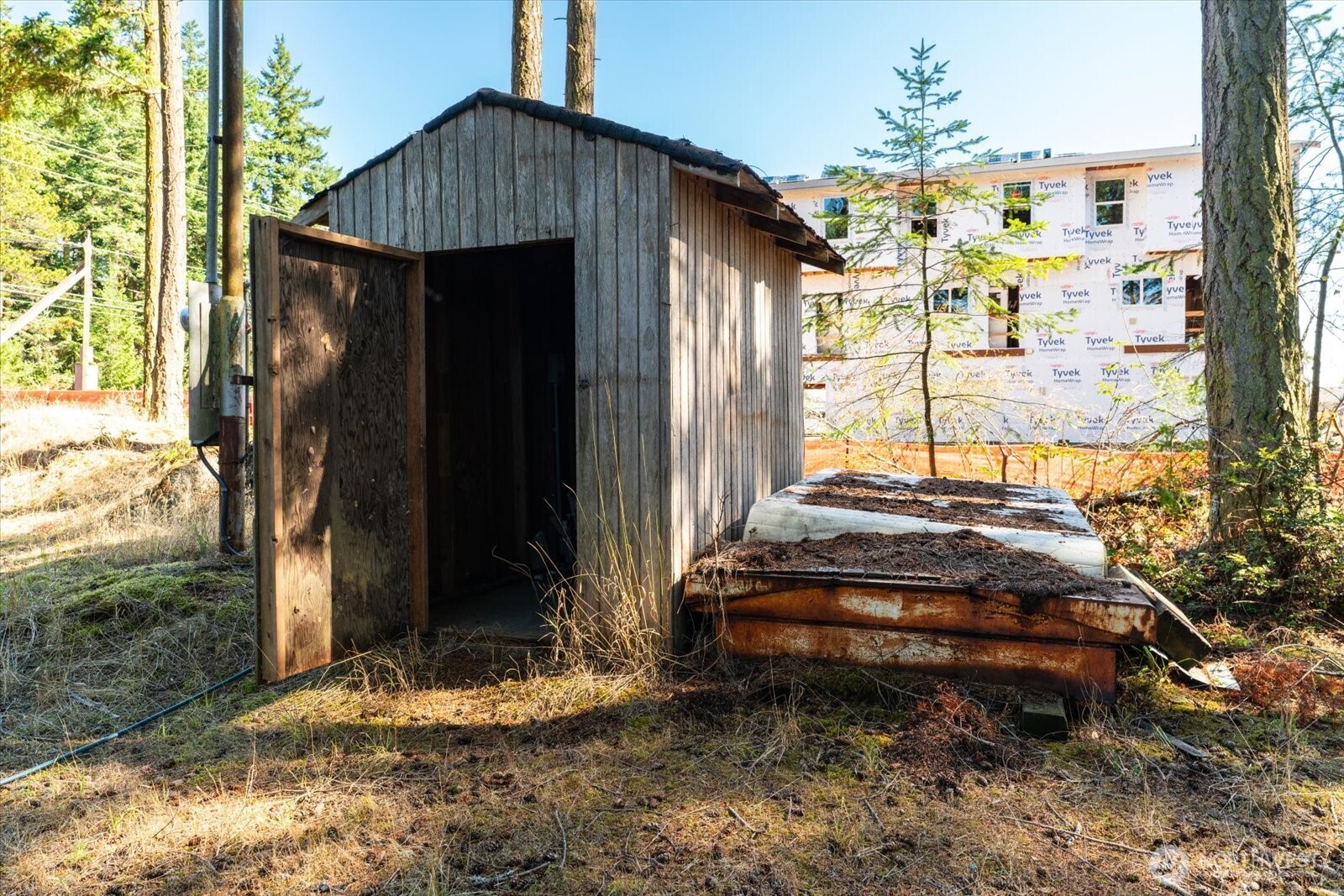 1521 NW Crosby Avenue