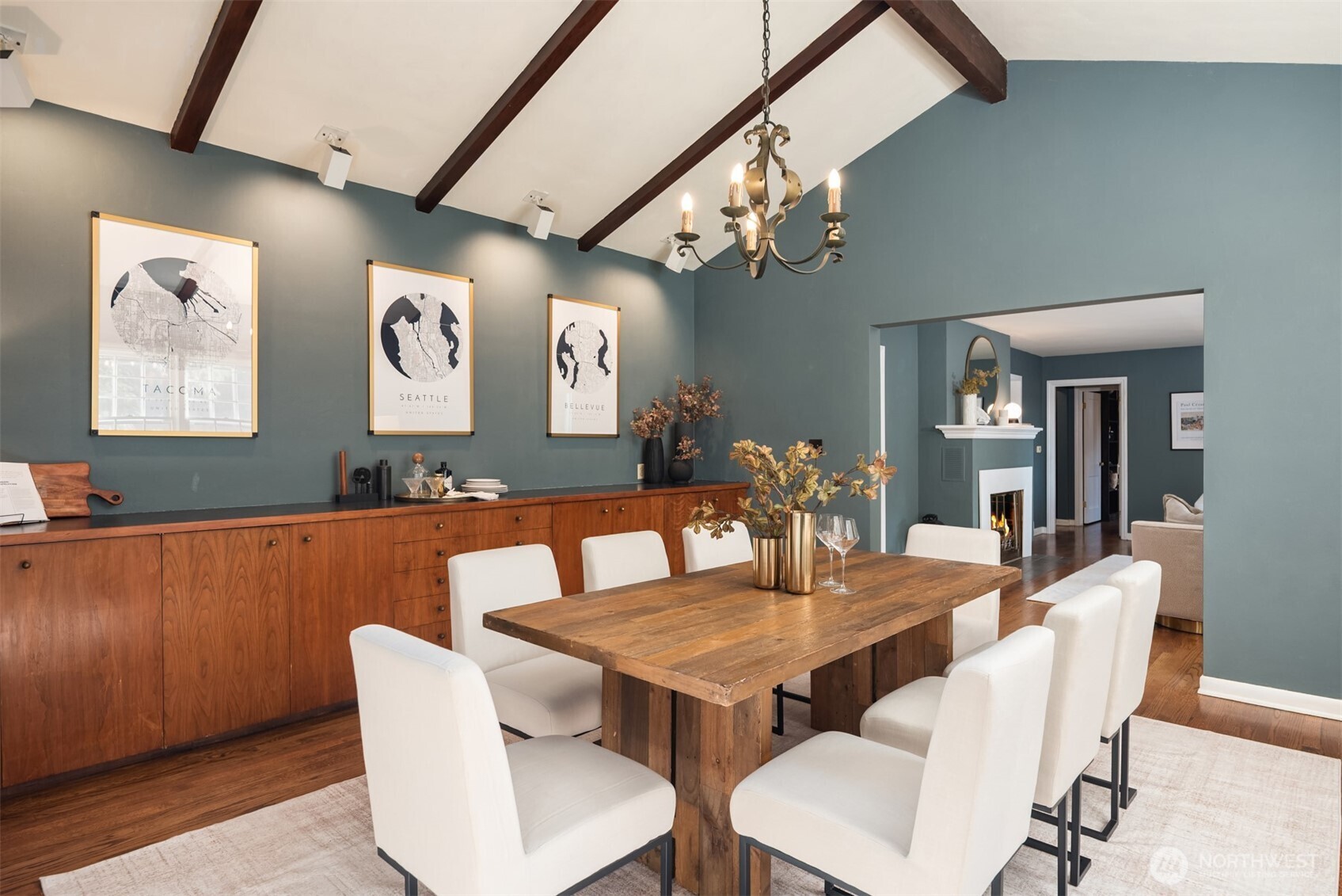 9304 Fauntleroy Way SW