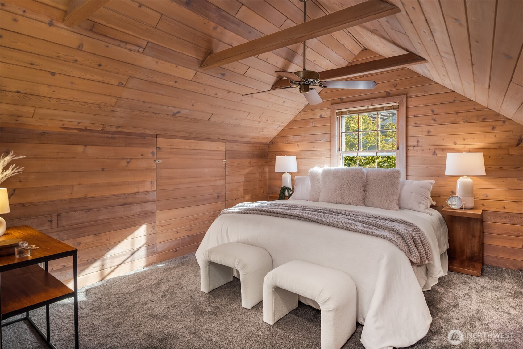 9304 Fauntleroy Way SW