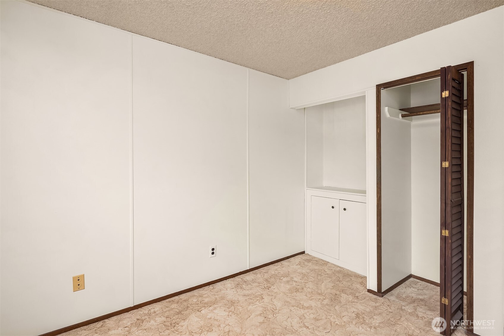 335 3rd Avenue S Unit: 203