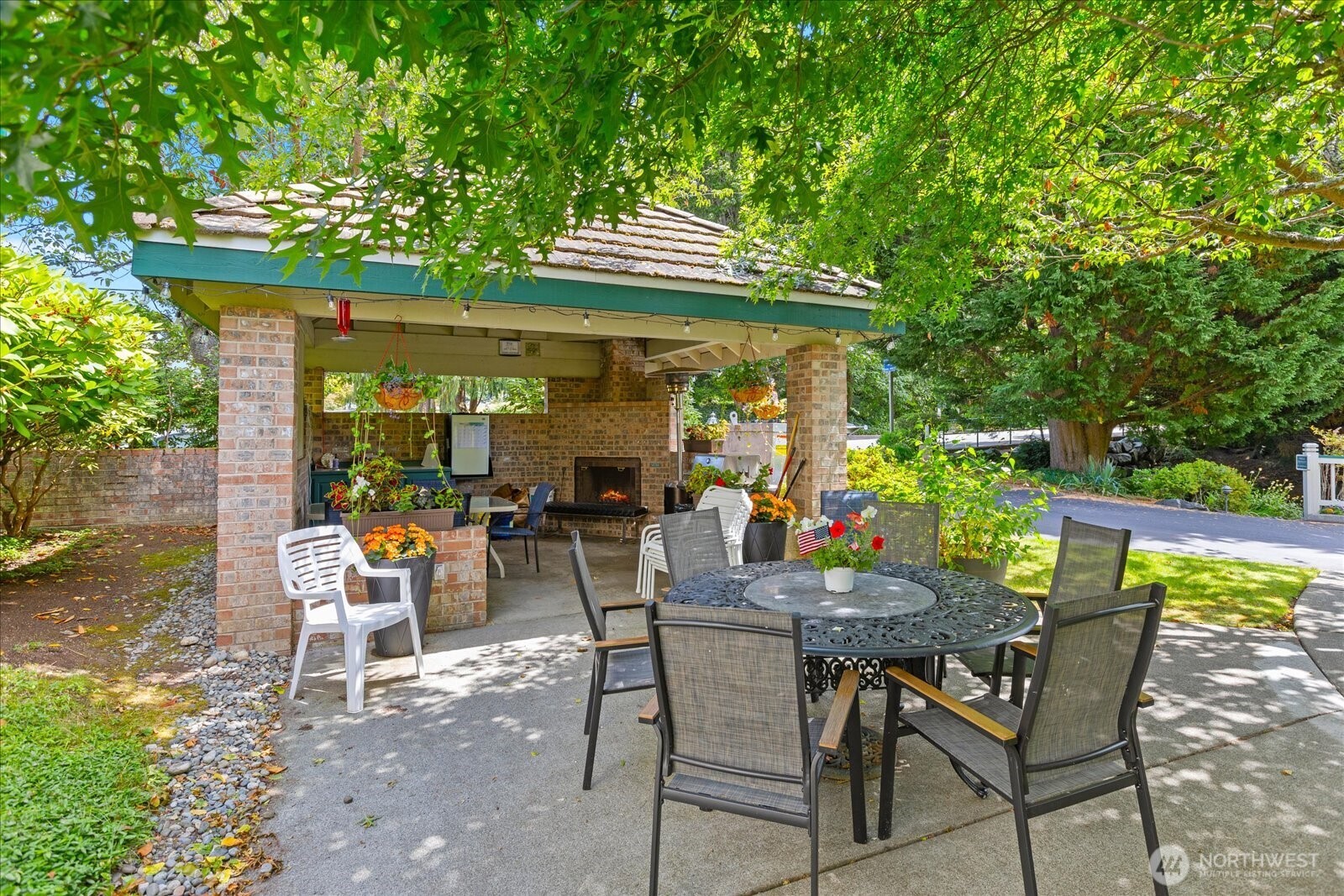 603 7th Avenue N Unit: A306