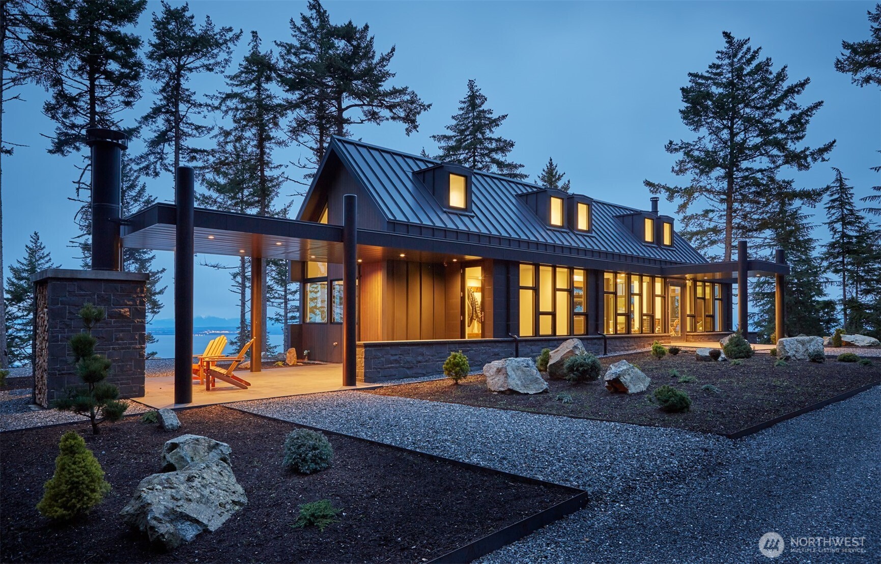 217 Roberts Point Trail