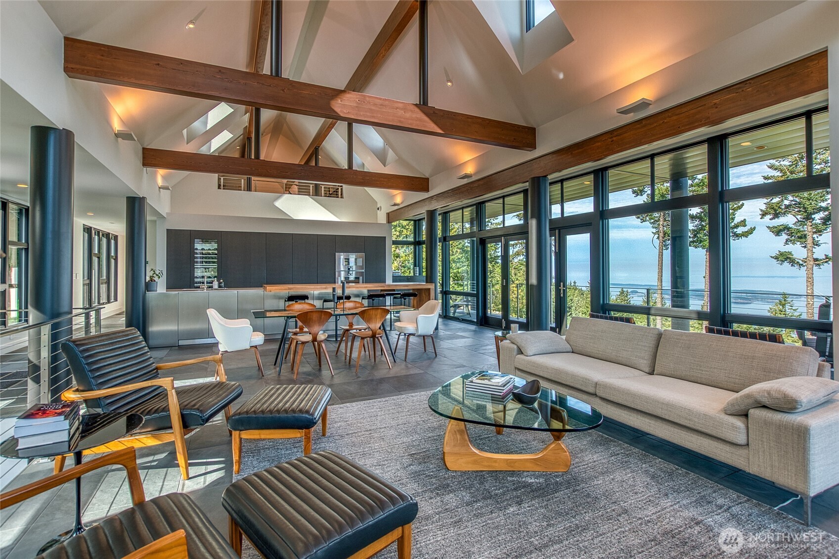 217 Roberts Point Trail