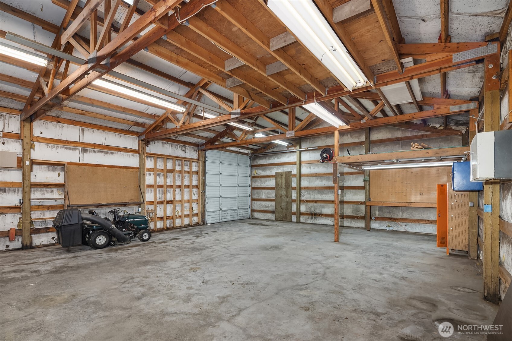 18016 Snohomish Avenue