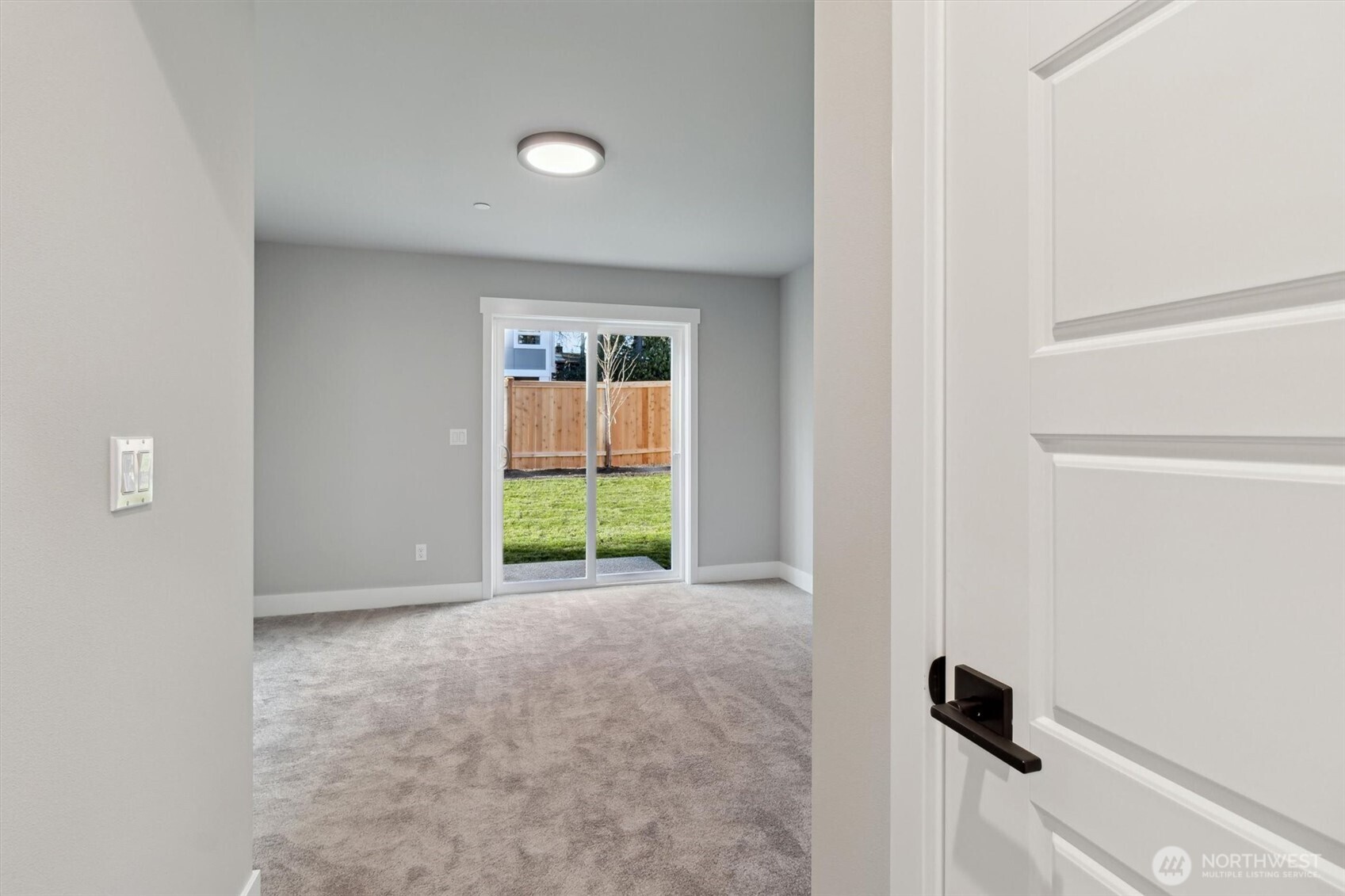 17825 N Wallingford Avenue Unit: A