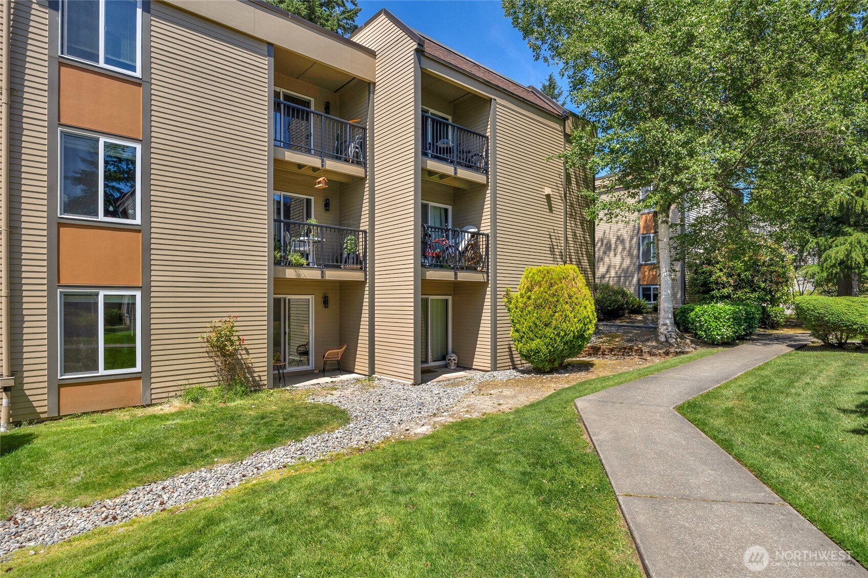 14600 NE 32nd Street Unit: I4