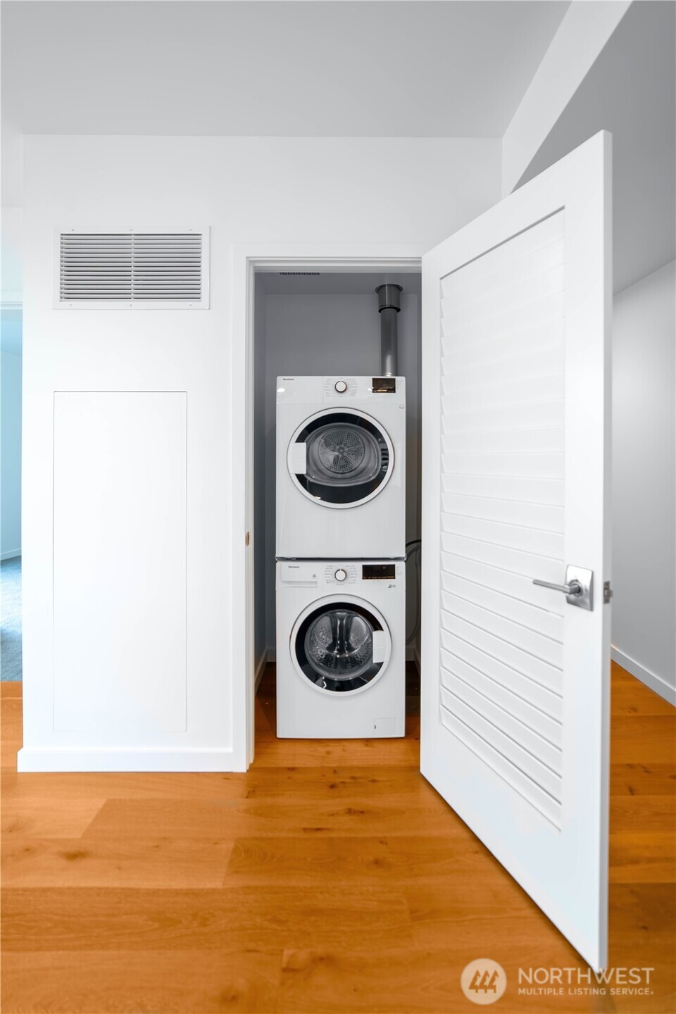 1808 Minor Avenue Unit: 912